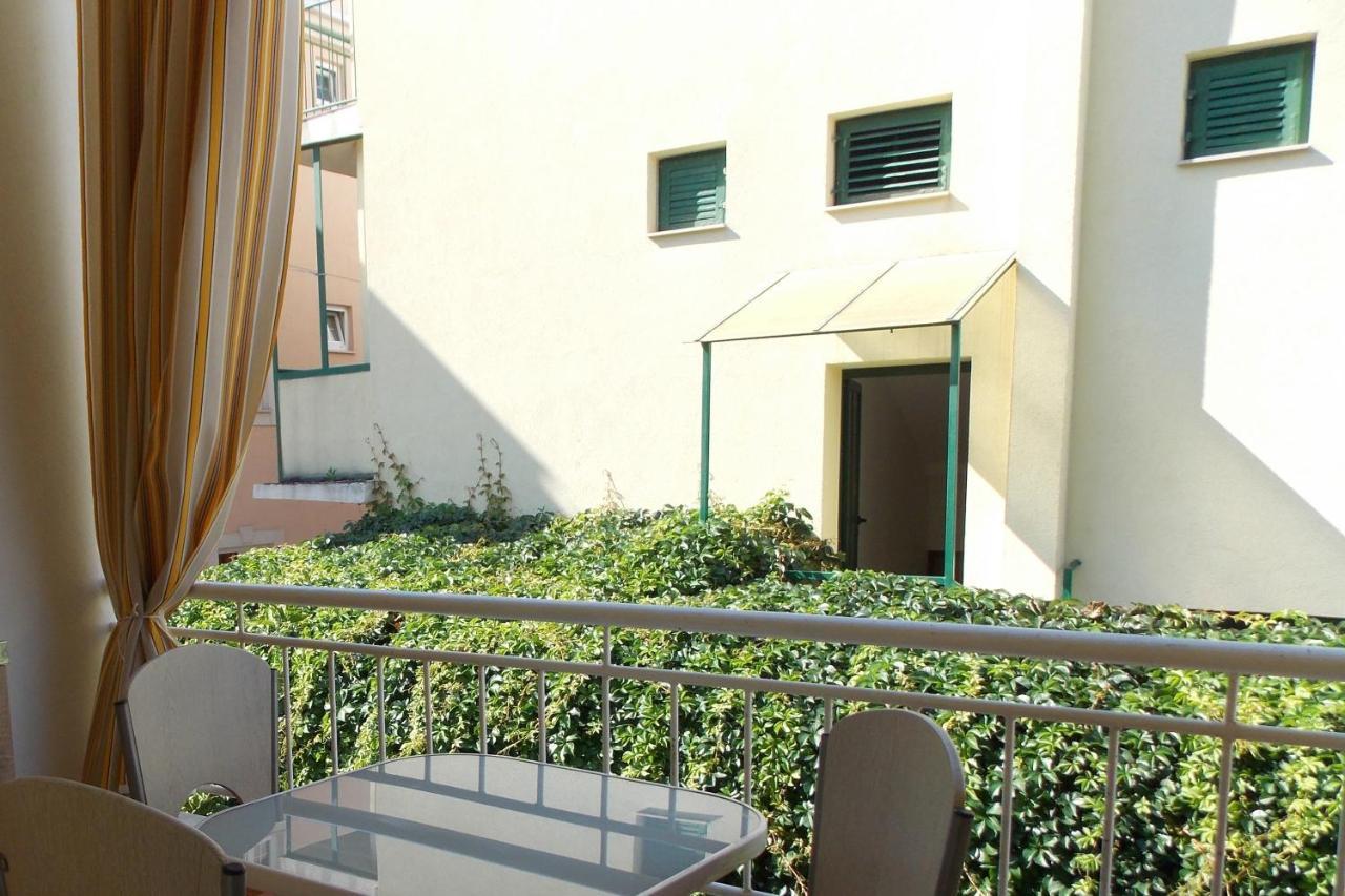 Apartments With A Parking Space Podgora, Makarska - 12816 Exterior photo